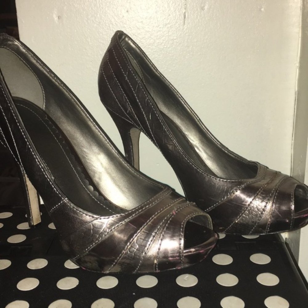 Joey O Silver Gun Metal Gray Heels